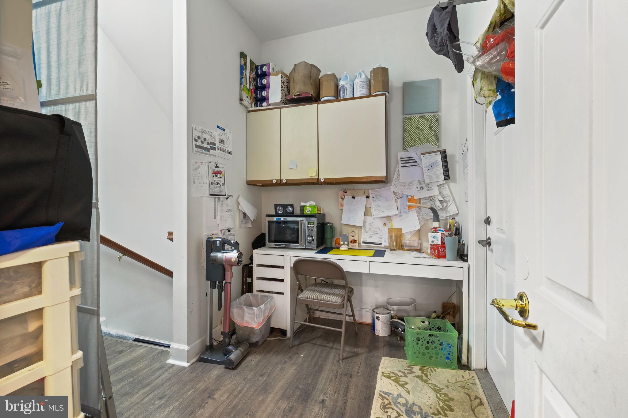 KENTLANDS MIDTOWN - Residential