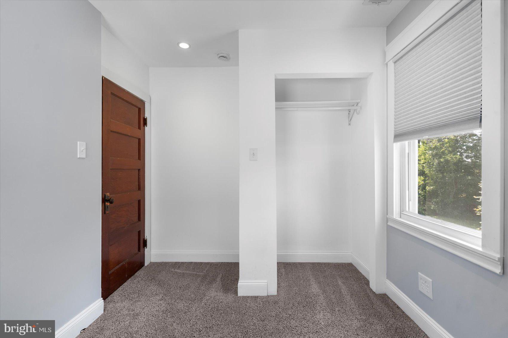 BEVERLY HILLS - Residential