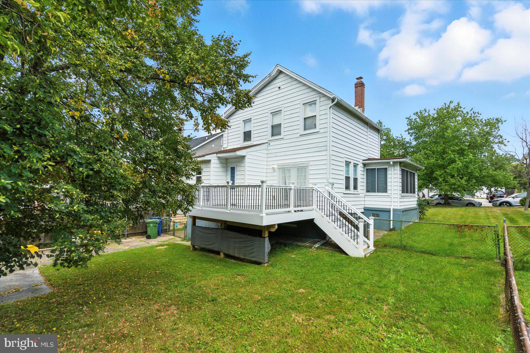 BEVERLY HILLS - Residential