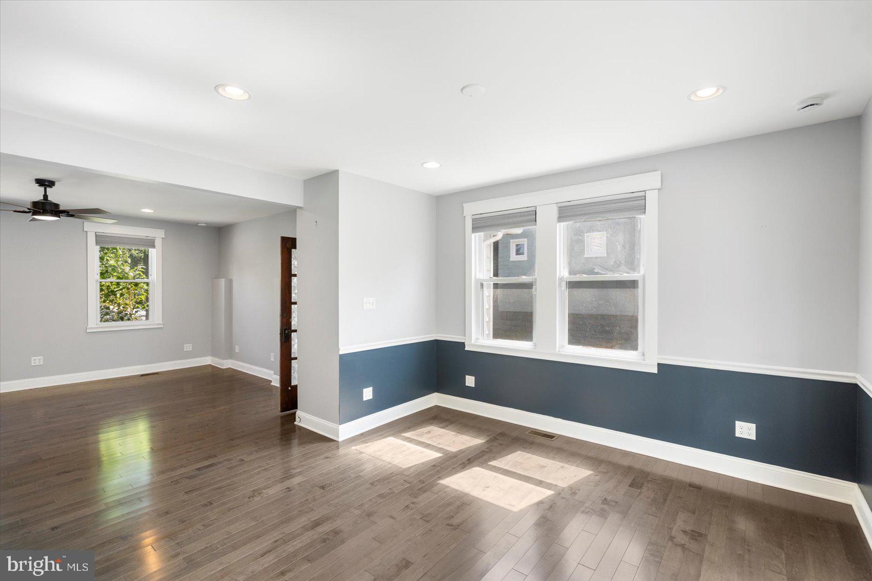 BEVERLY HILLS - Residential