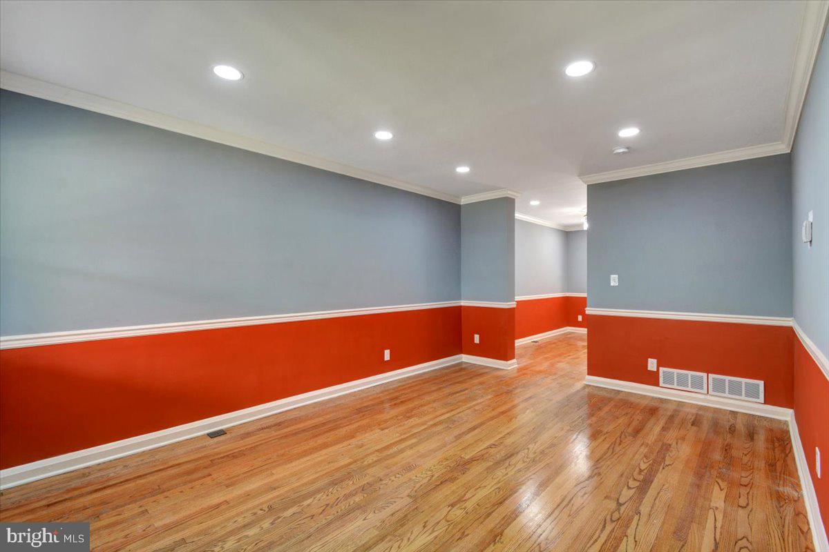 BROOKLYN - Residential