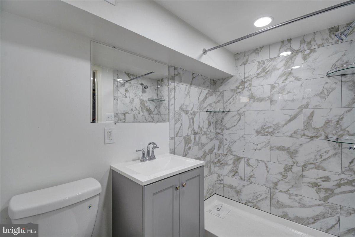 BROOKLYN - Residential