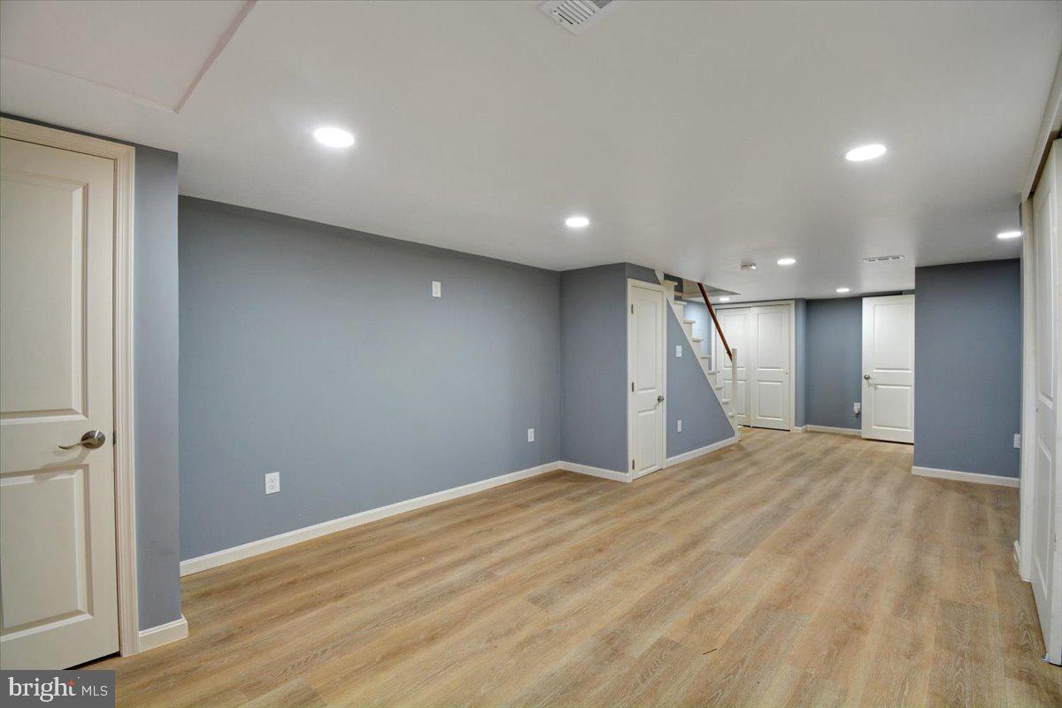 BROOKLYN - Residential