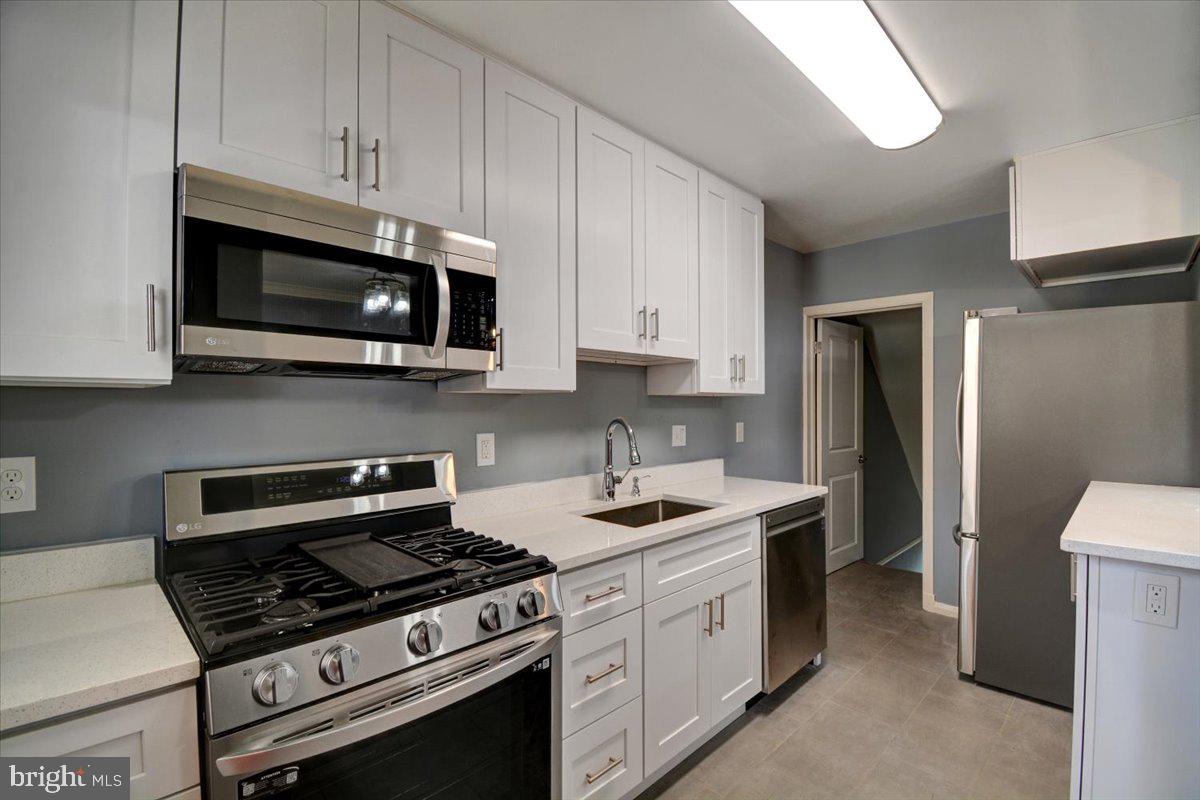 BROOKLYN - Residential