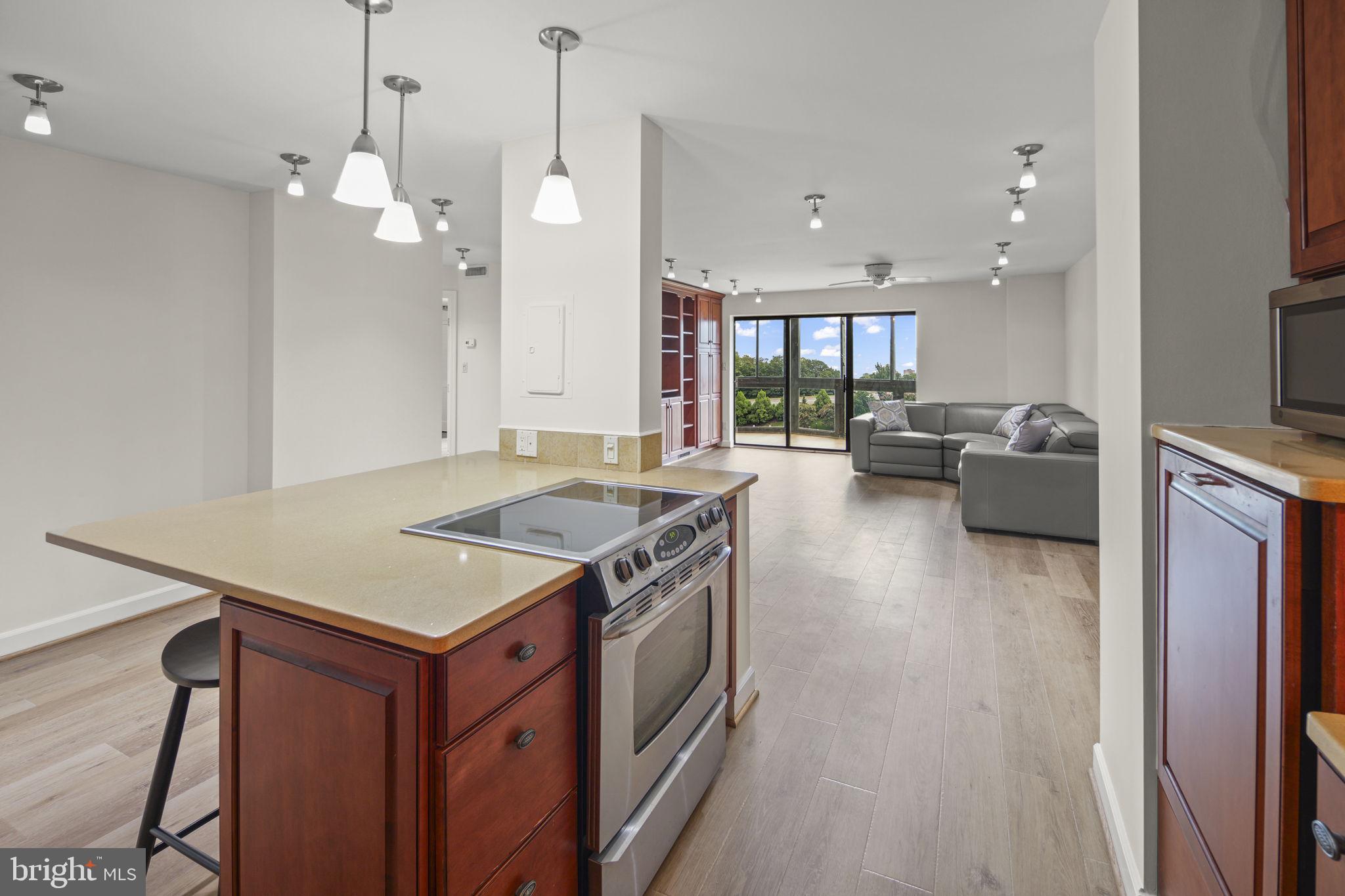 ROTONDA - Residential