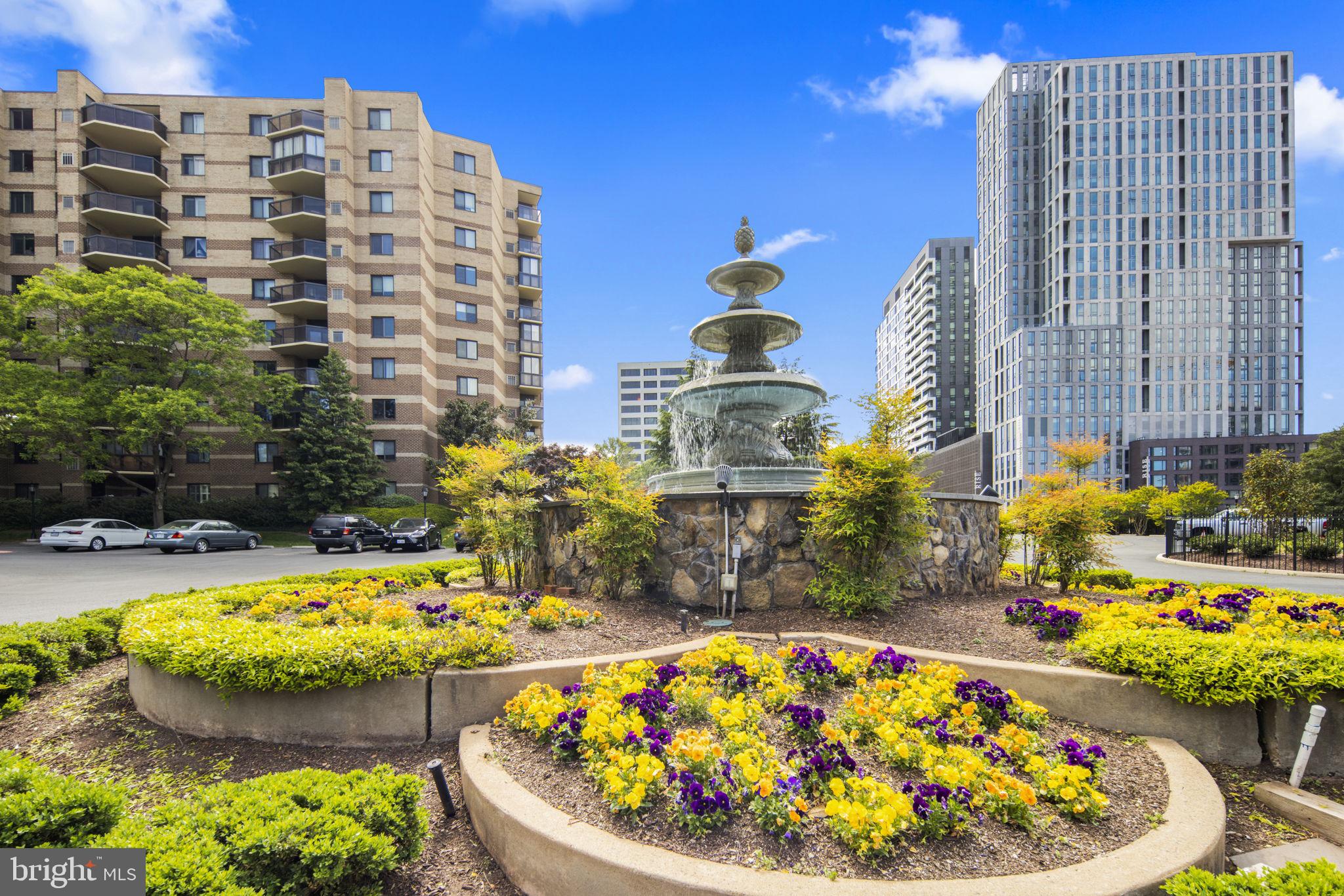 ROTONDA - Residential