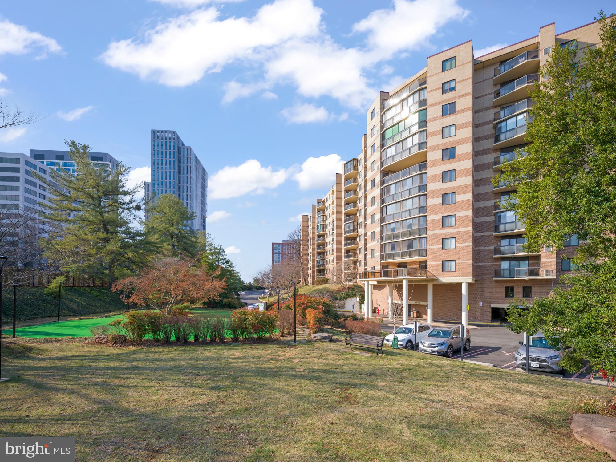 ROTONDA - Residential