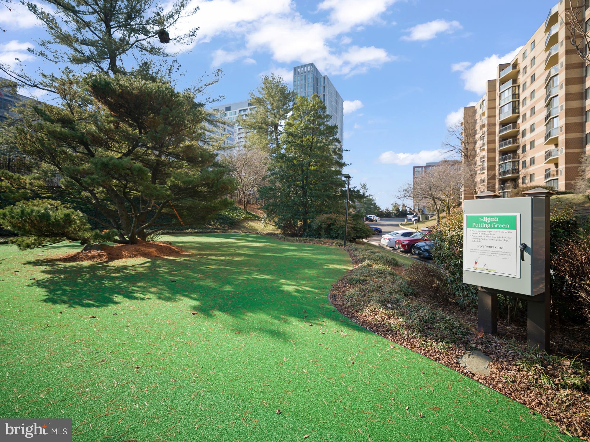 ROTONDA - Residential