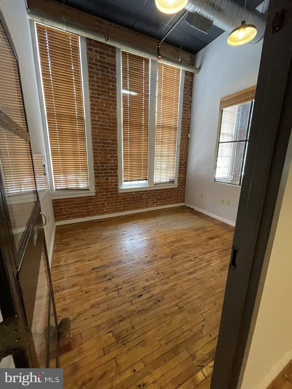 241 E 4TH STREET 105