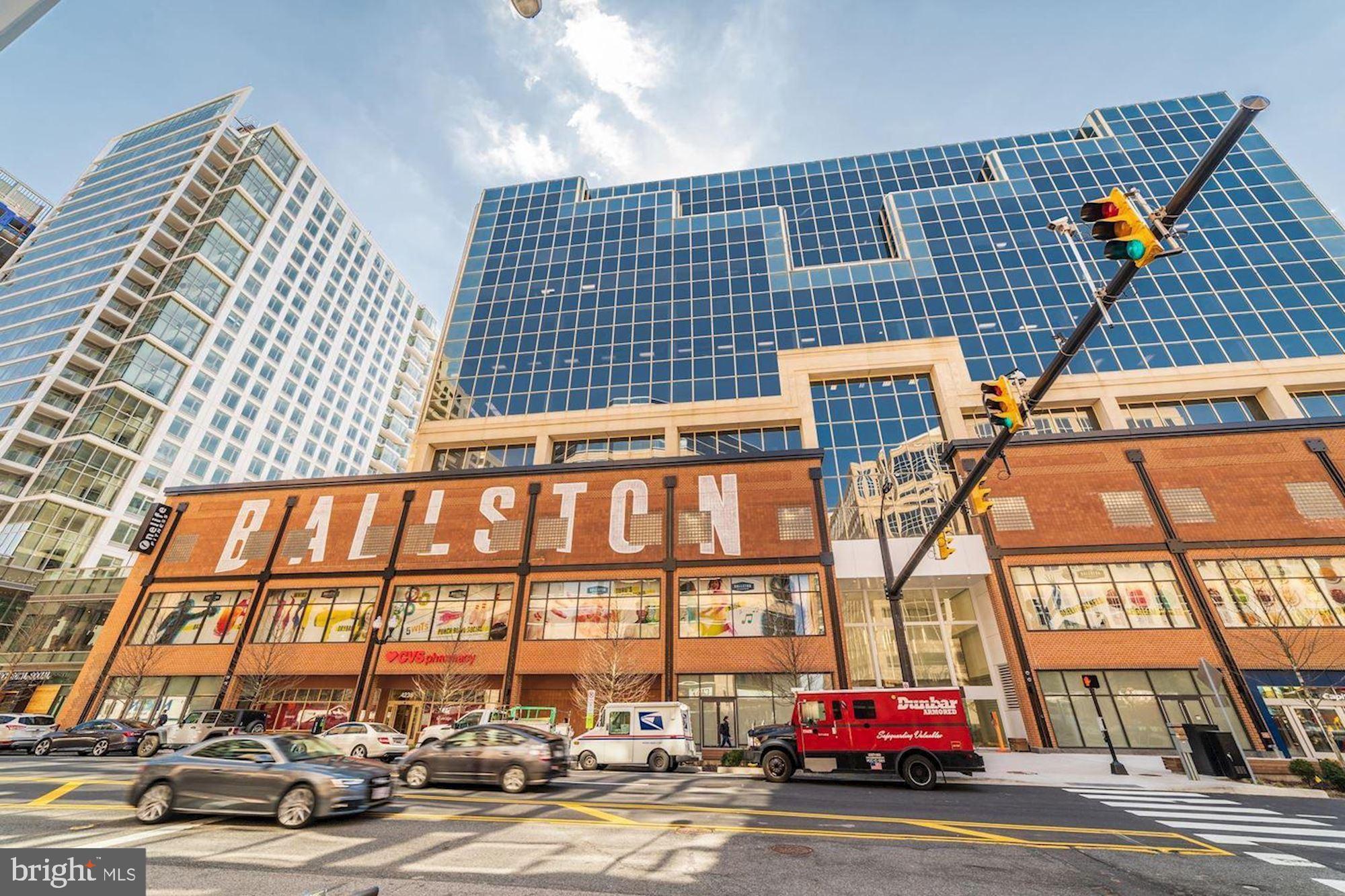 HYDE PARK - Residential