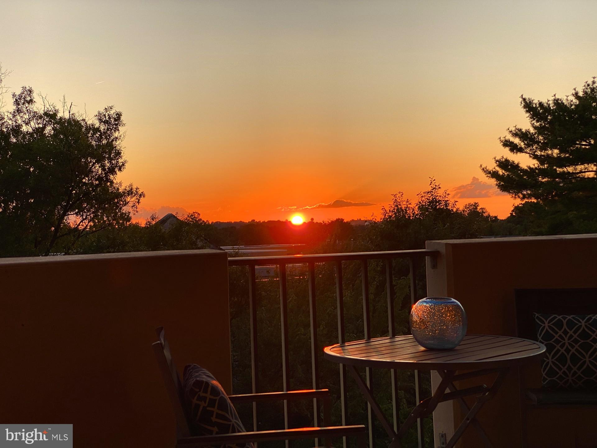 HYDE PARK - Residential