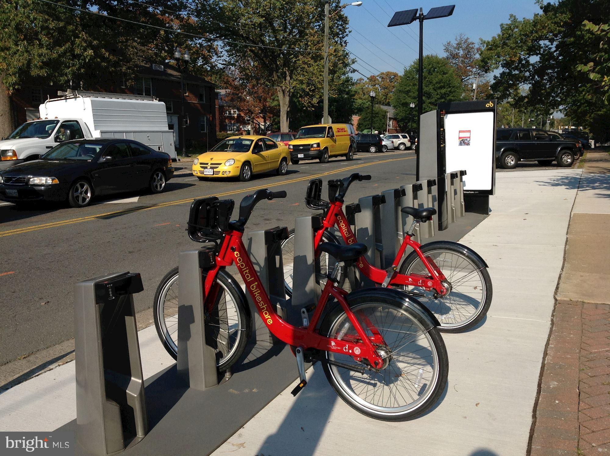 HYDE PARK - Residential