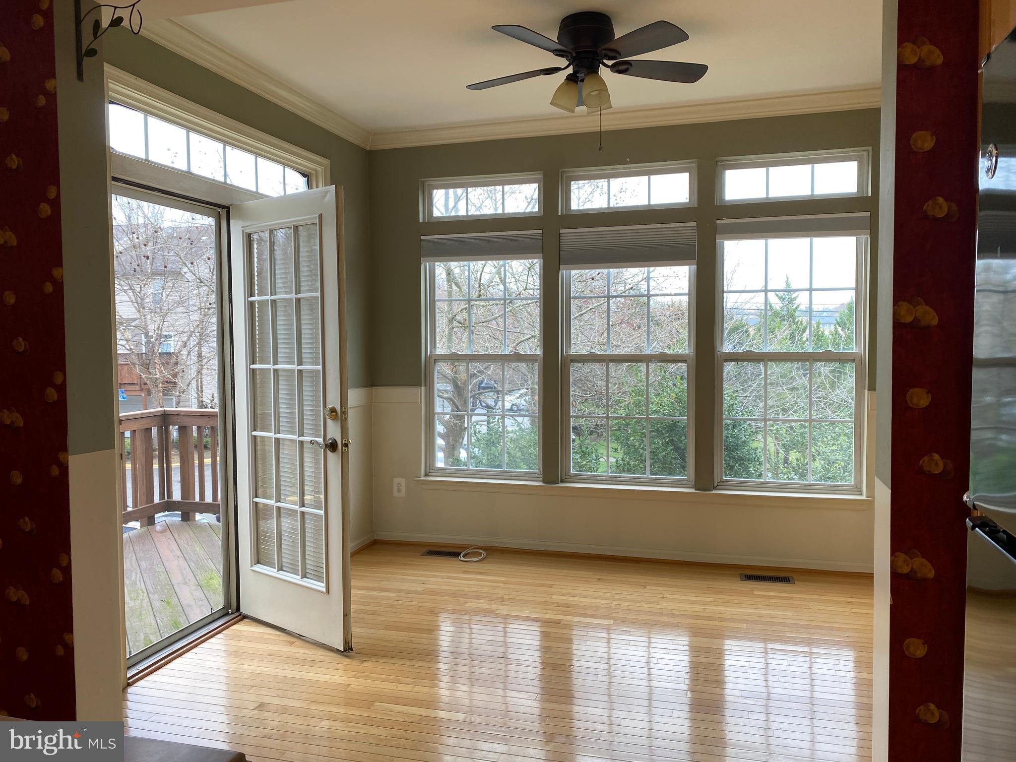 SKYVIEW PARK - Residential Lease