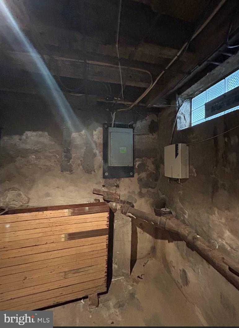 OVERBROOK - Residential