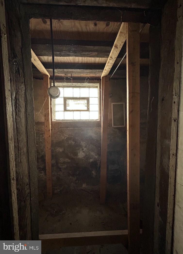 OVERBROOK - Residential