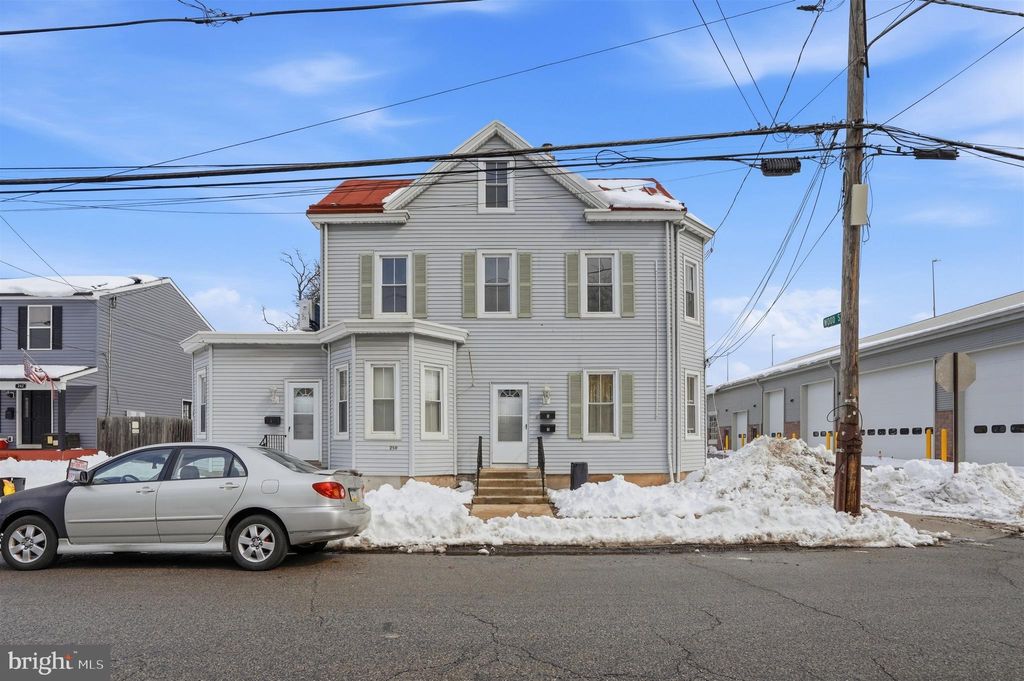 Photo of 250 Washington Street, MORRISVILLE, PA 19067 (MLS # PABU2114322)