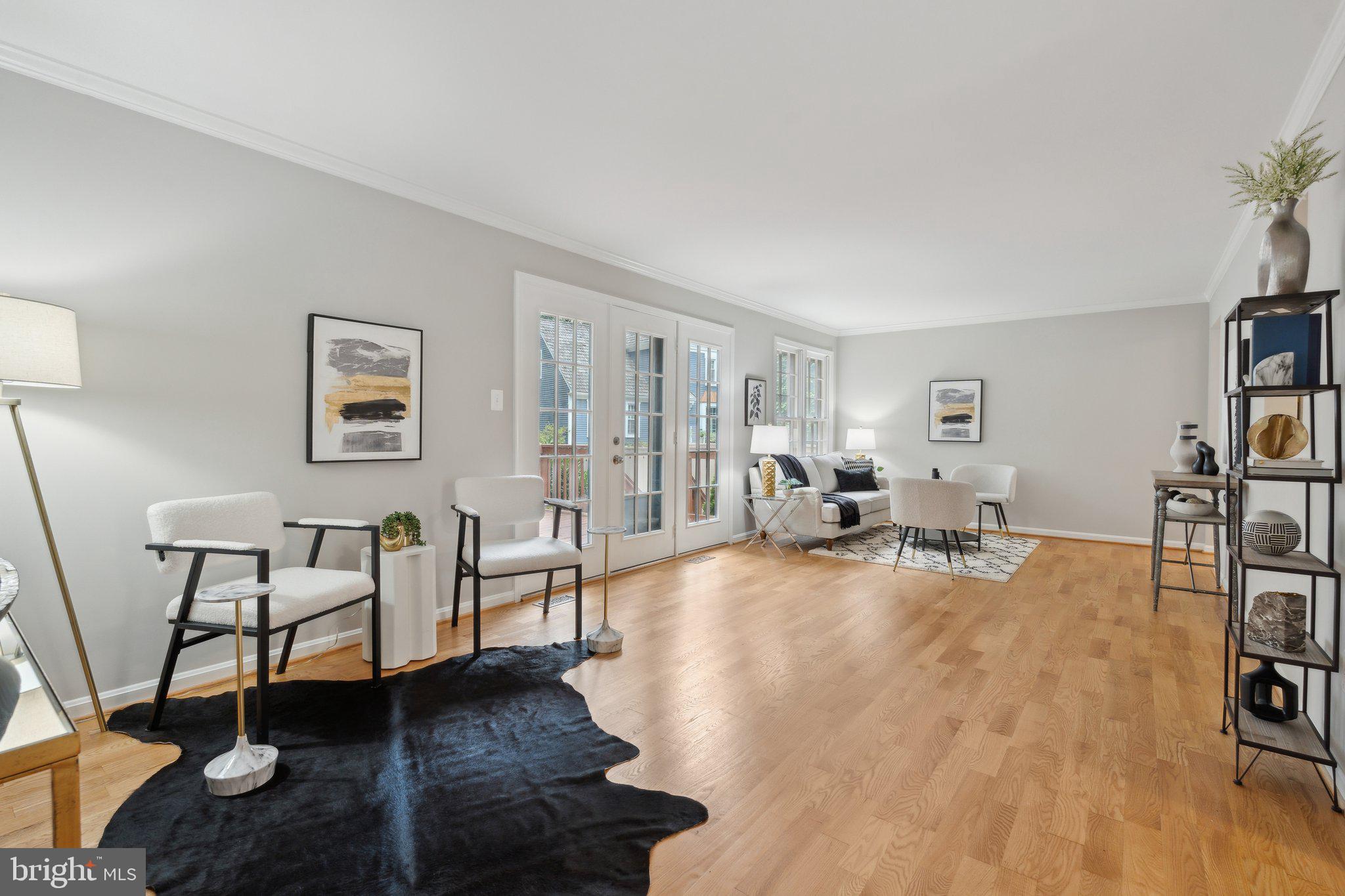 RESTON - Residential