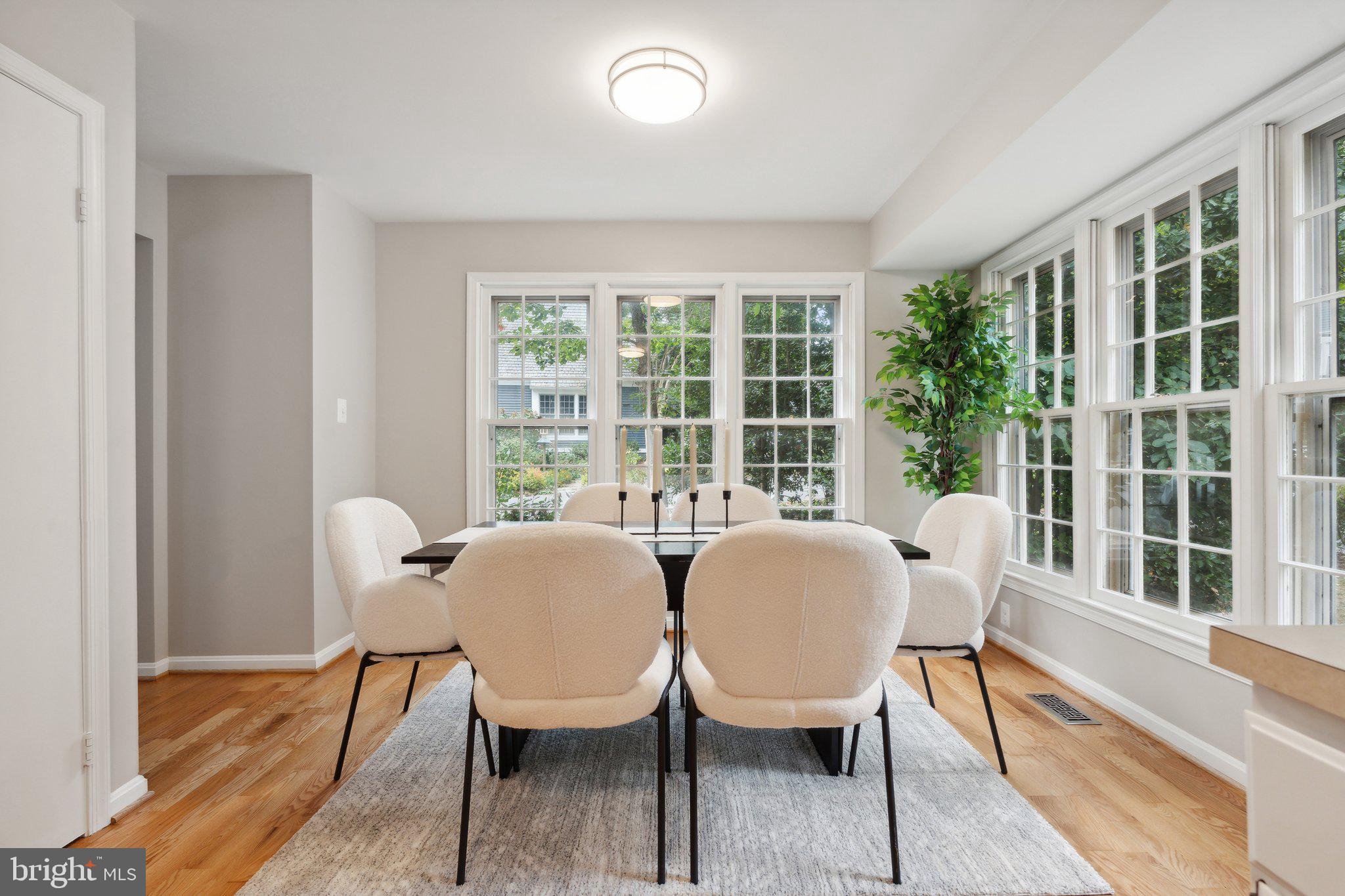 RESTON - Residential