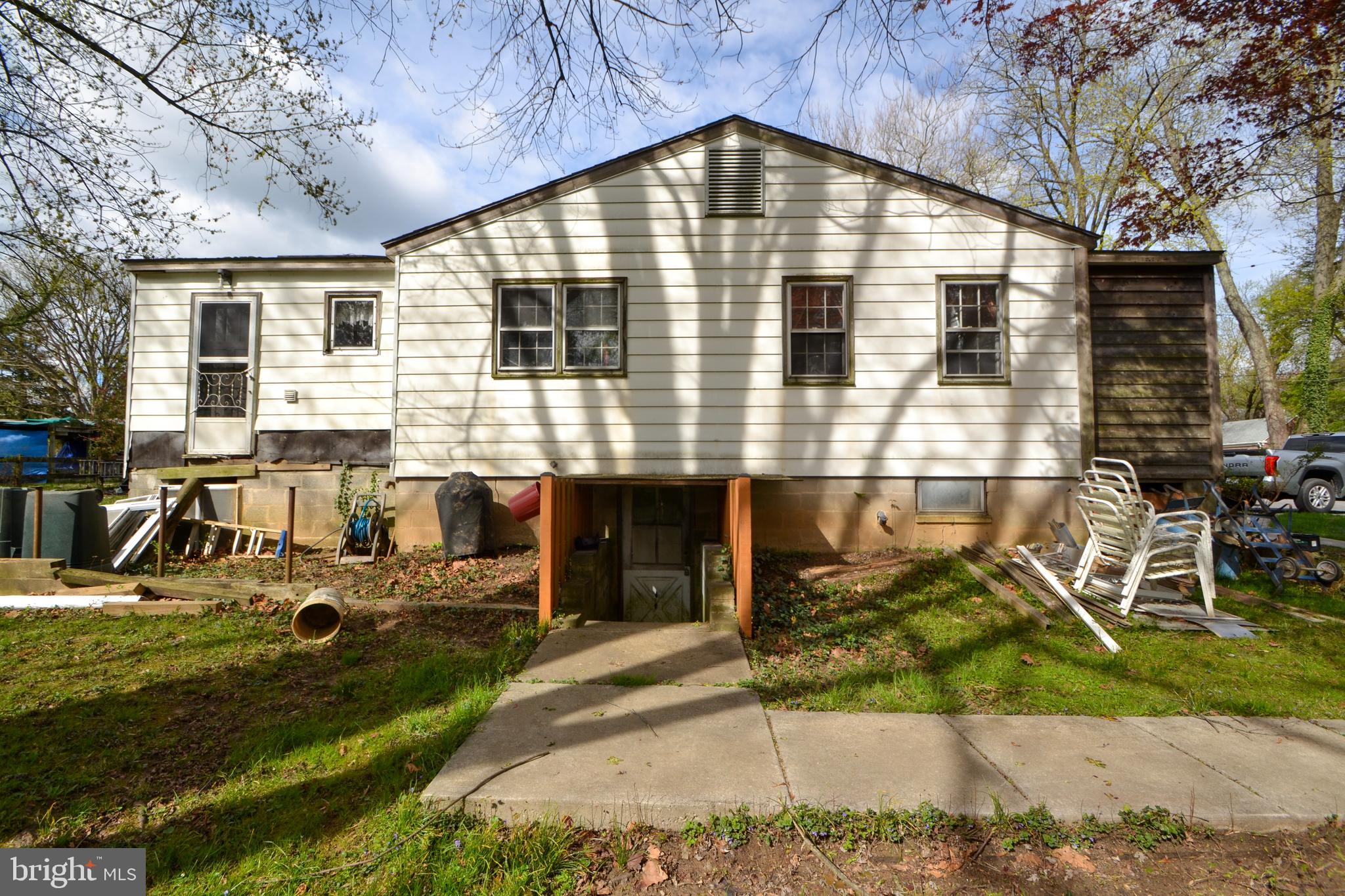 REISTERSTOWN - Residential