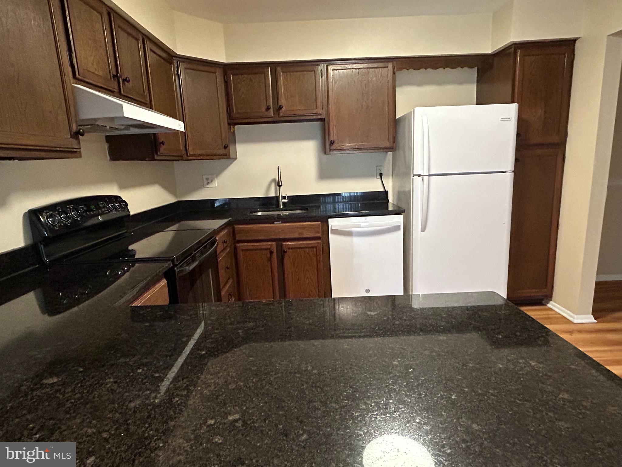 PROVIDENCE FORGE - Residential Lease