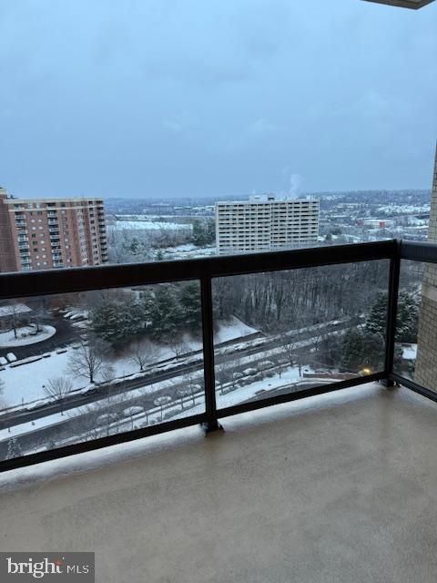 WATERGATE AT LANDMARK - Residential Lease