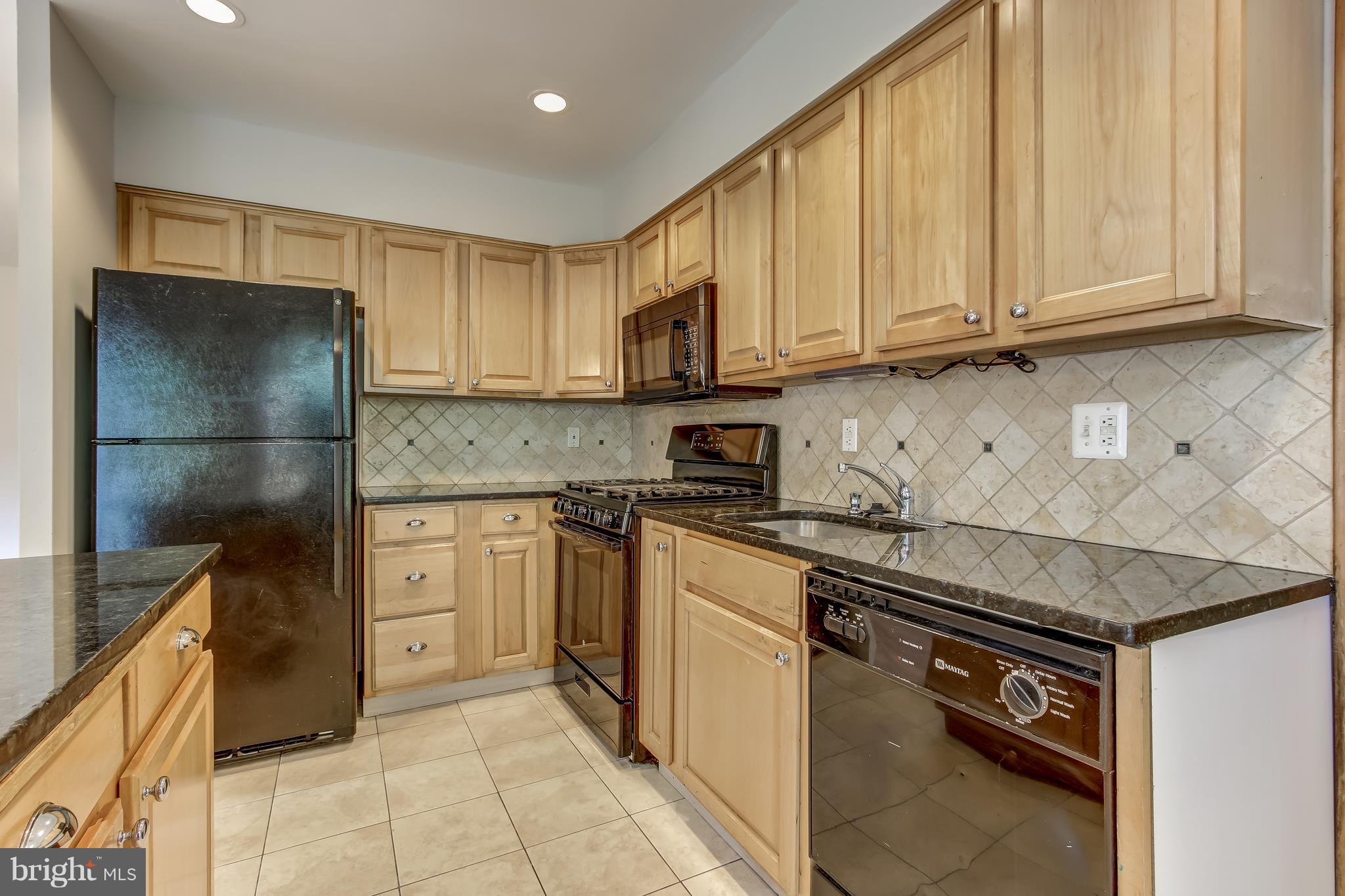 OLNEY SQUARE - Residential