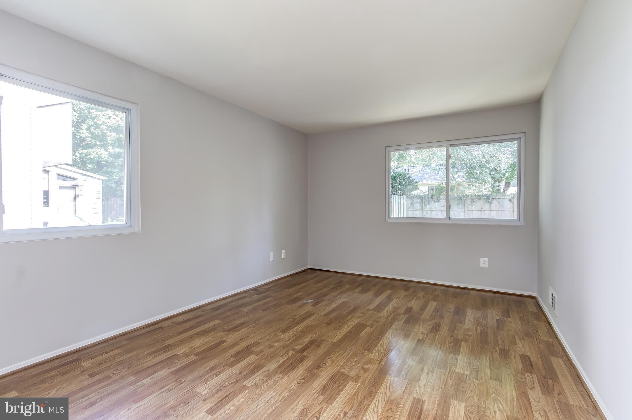 OLNEY SQUARE - Residential