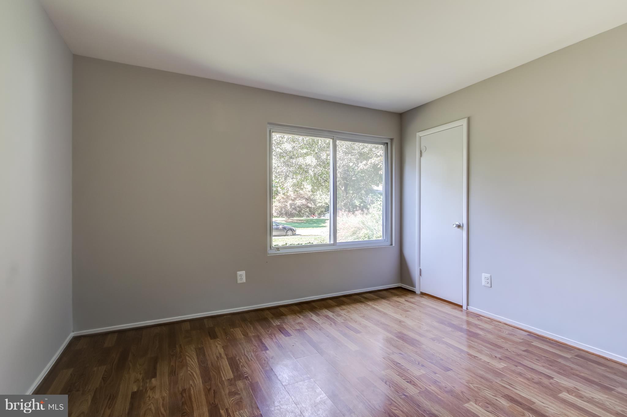 OLNEY SQUARE - Residential