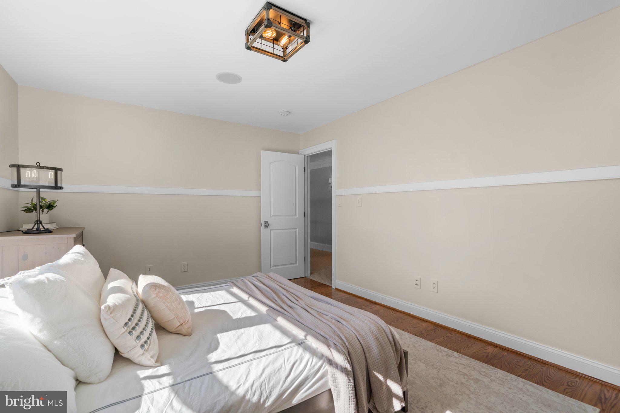 PATERNAL GIFT FARM - Residential