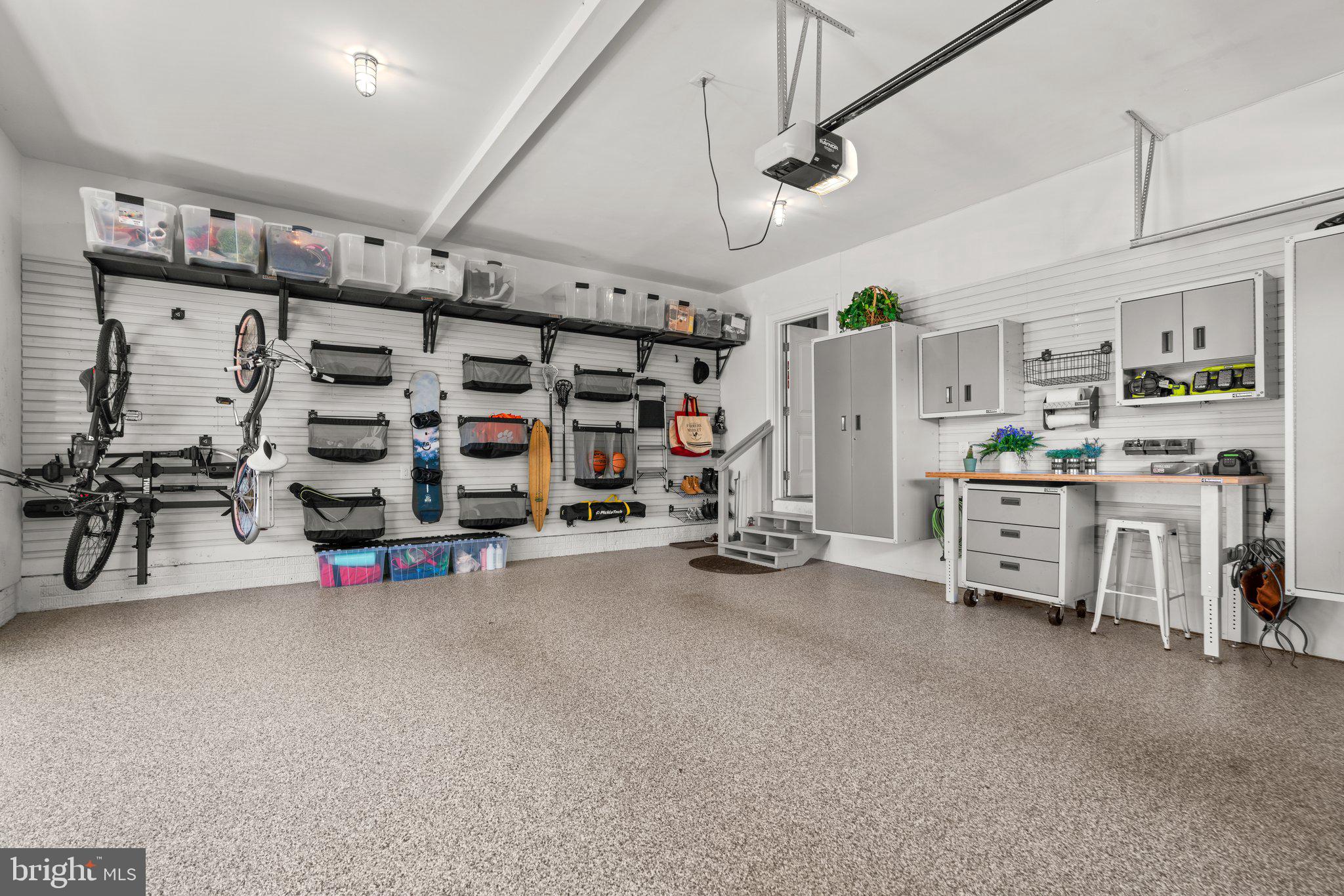 PATERNAL GIFT FARM - Residential