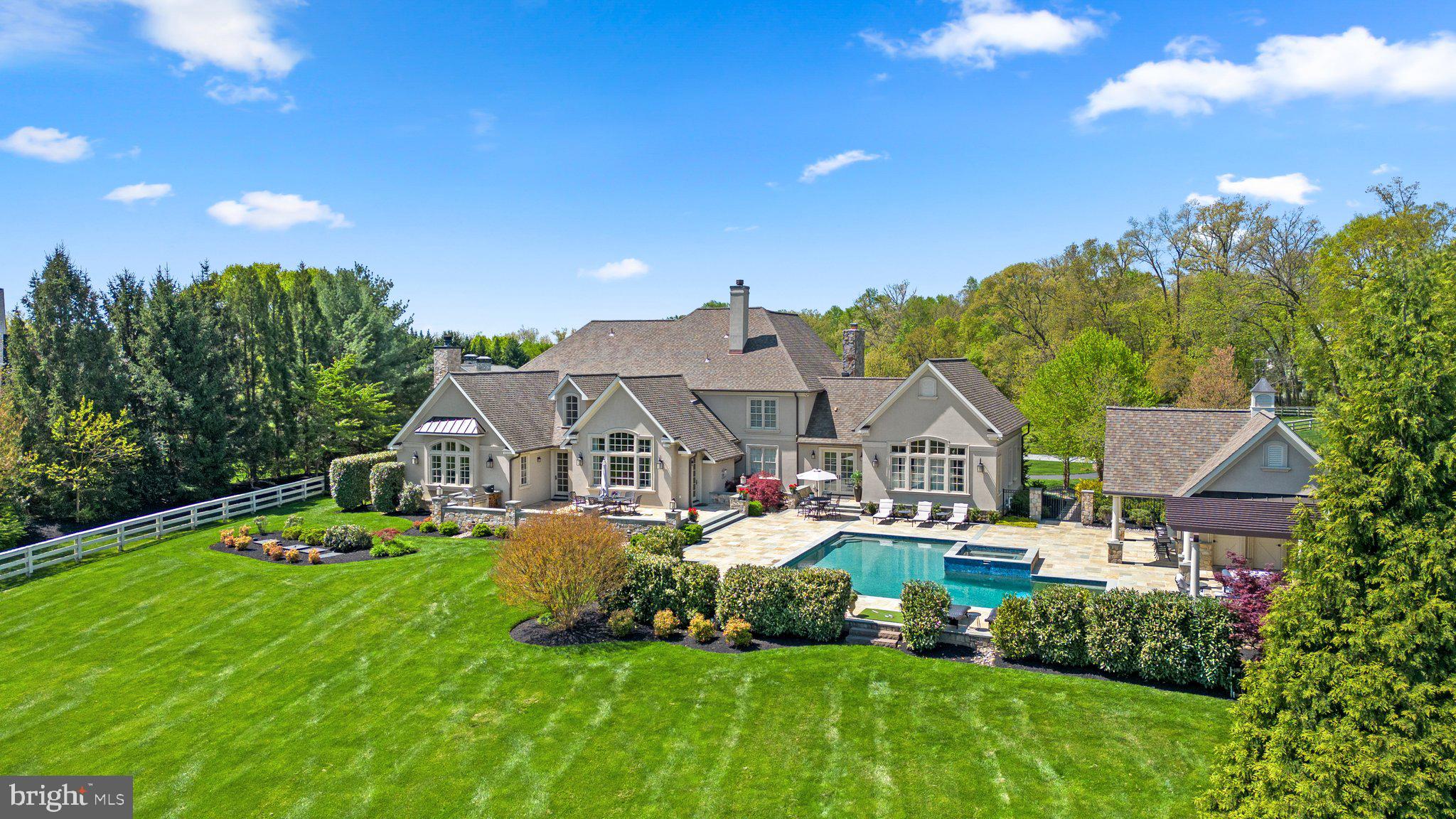 PATERNAL GIFT FARM - Residential