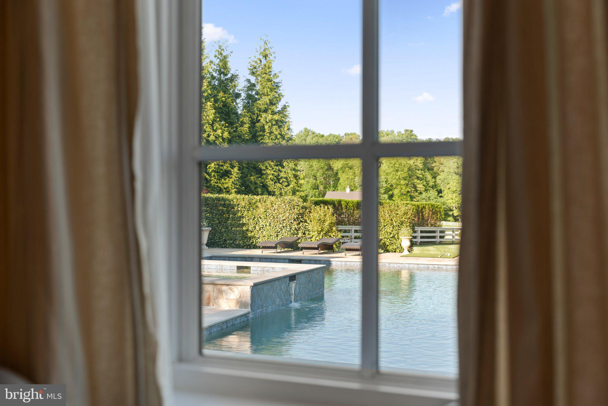 PATERNAL GIFT FARM - Residential