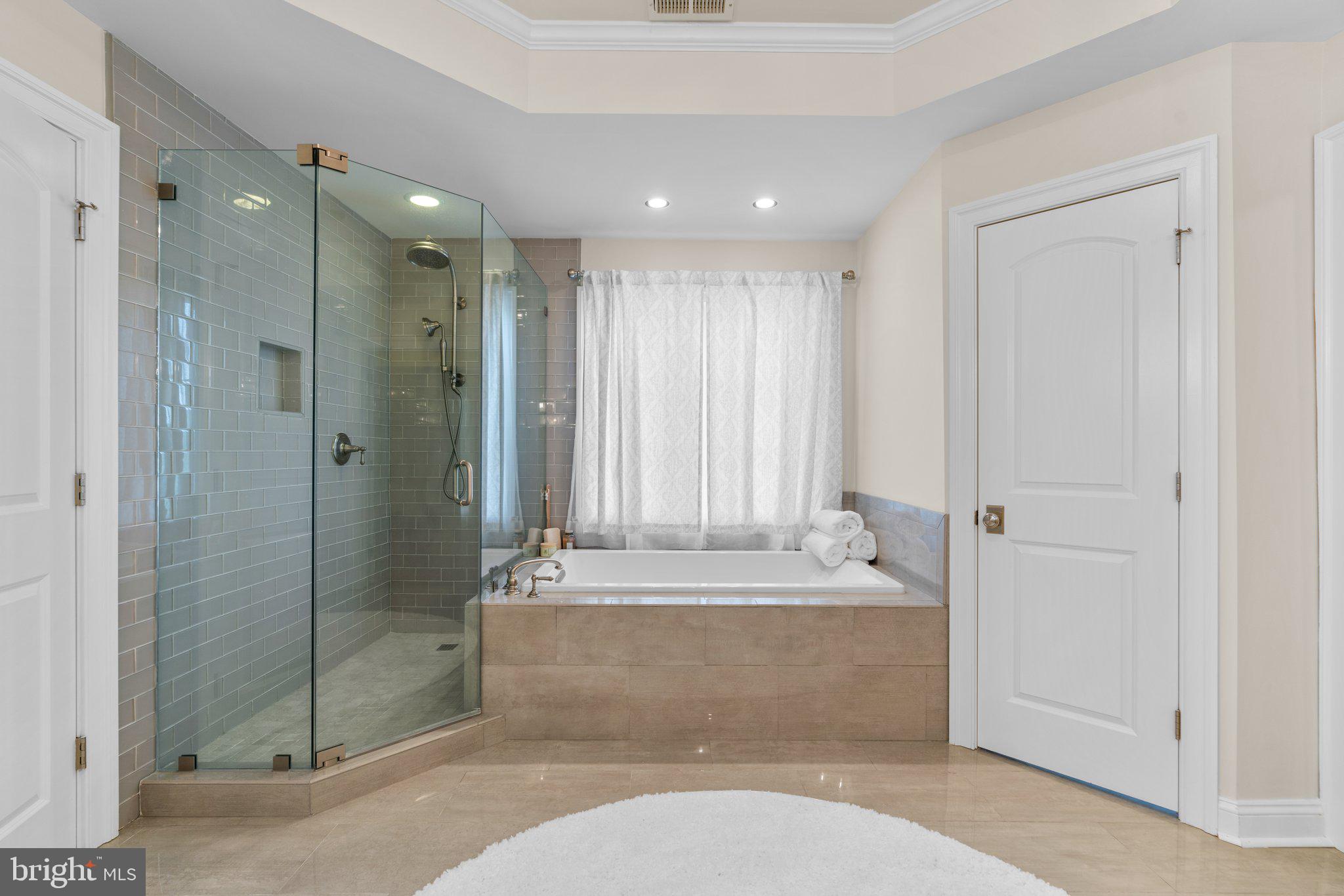 PATERNAL GIFT FARM - Residential