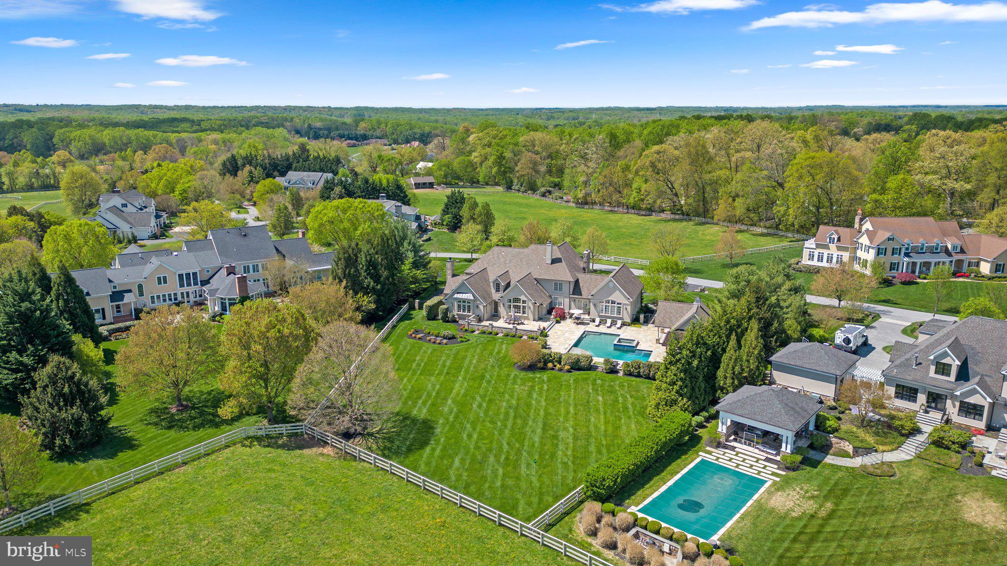 PATERNAL GIFT FARM - Residential