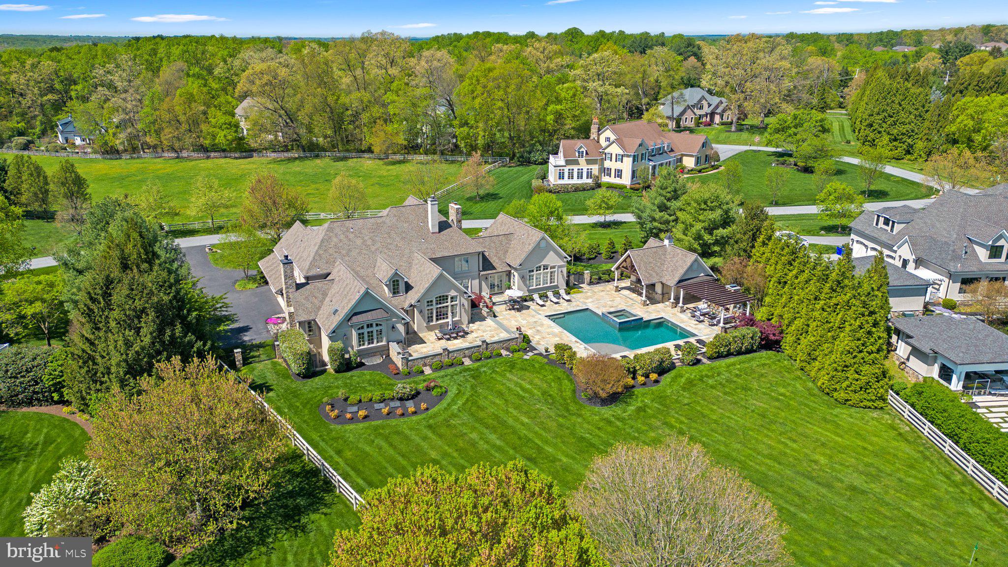 PATERNAL GIFT FARM - Residential