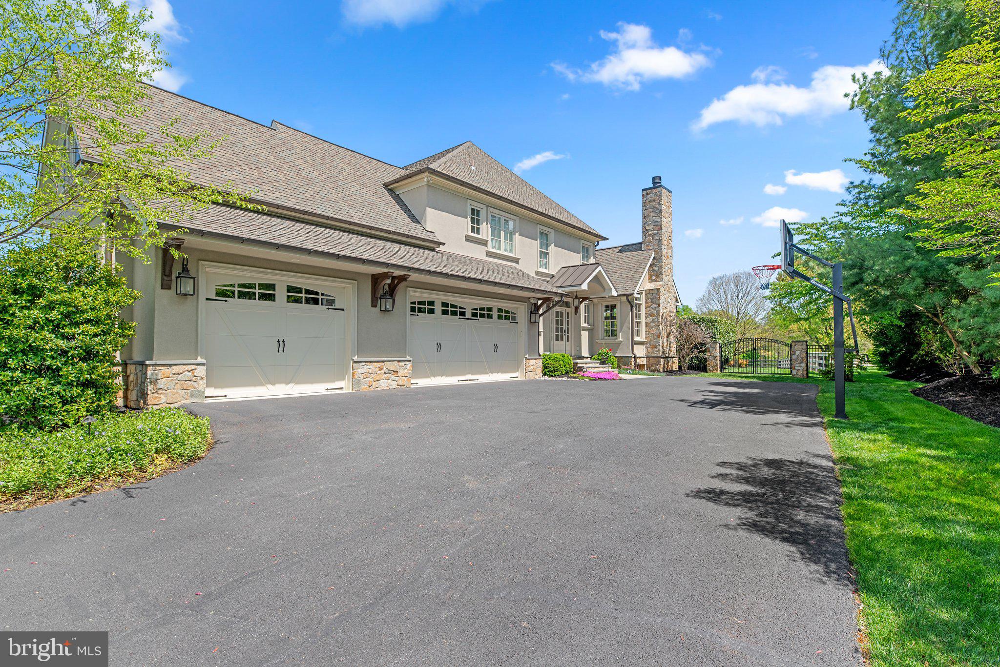 PATERNAL GIFT FARM - Residential