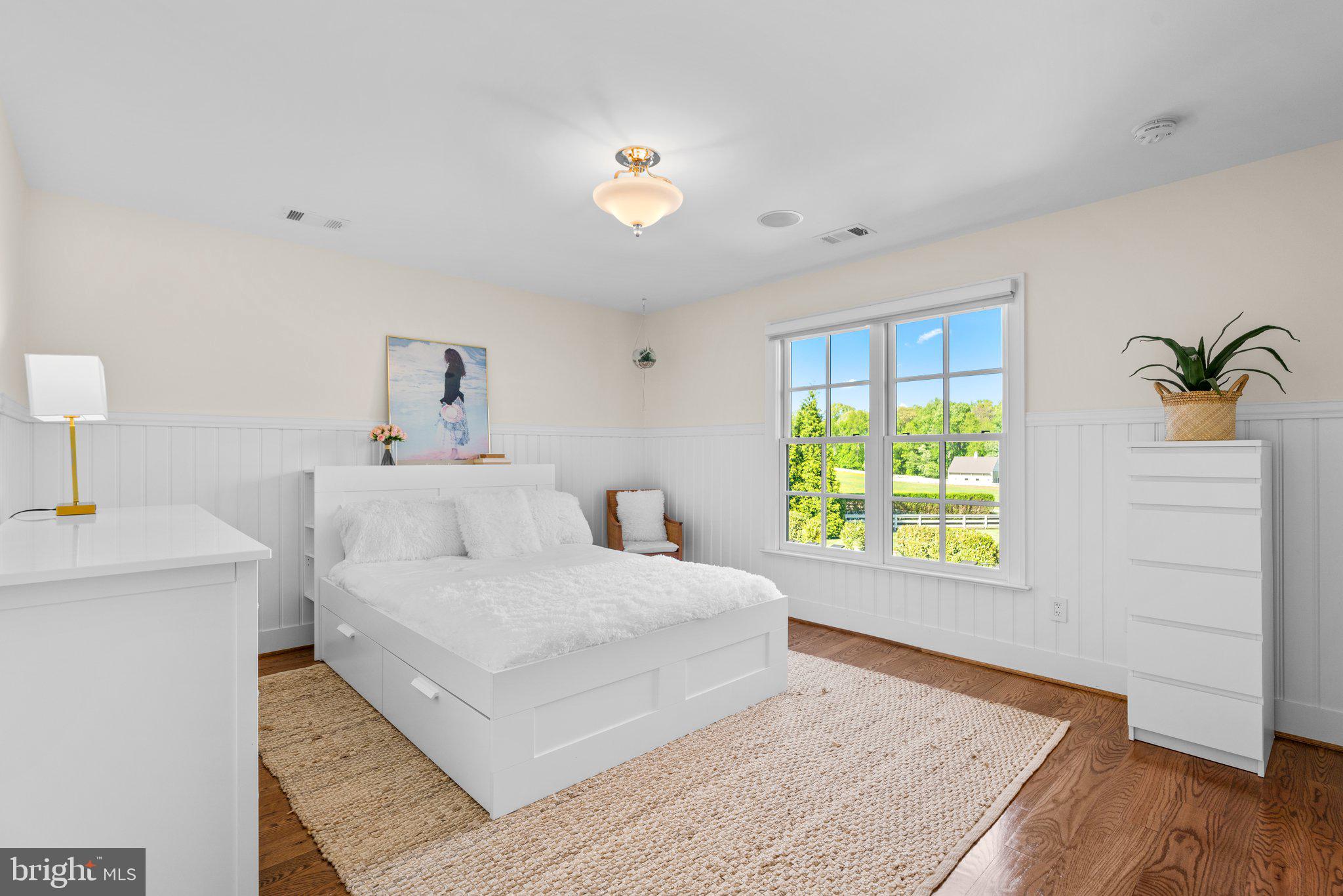 PATERNAL GIFT FARM - Residential