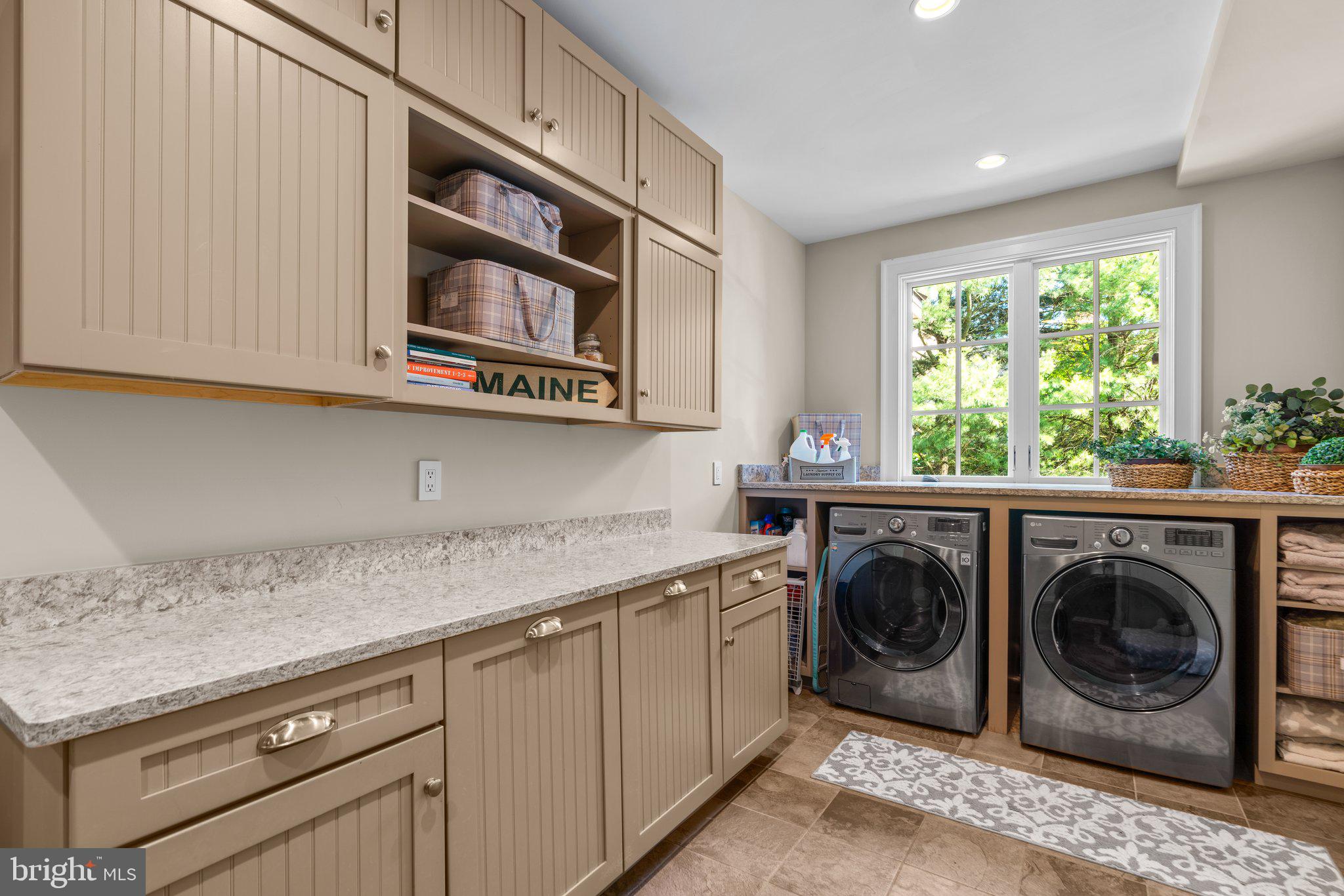 PATERNAL GIFT FARM - Residential