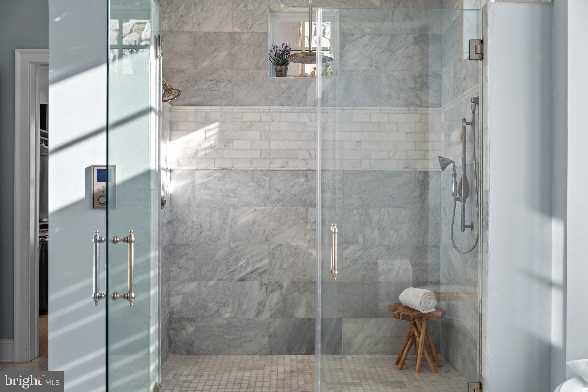 PATERNAL GIFT FARM - Residential