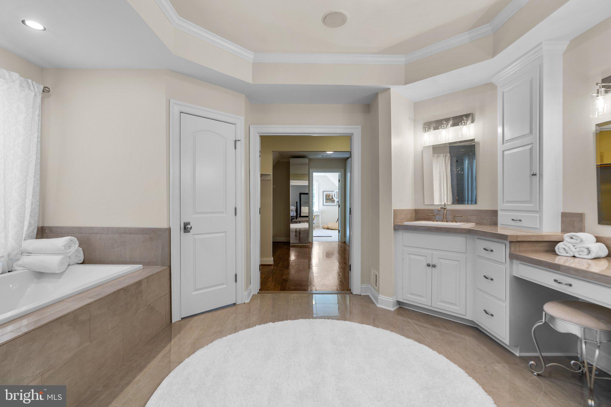 PATERNAL GIFT FARM - Residential