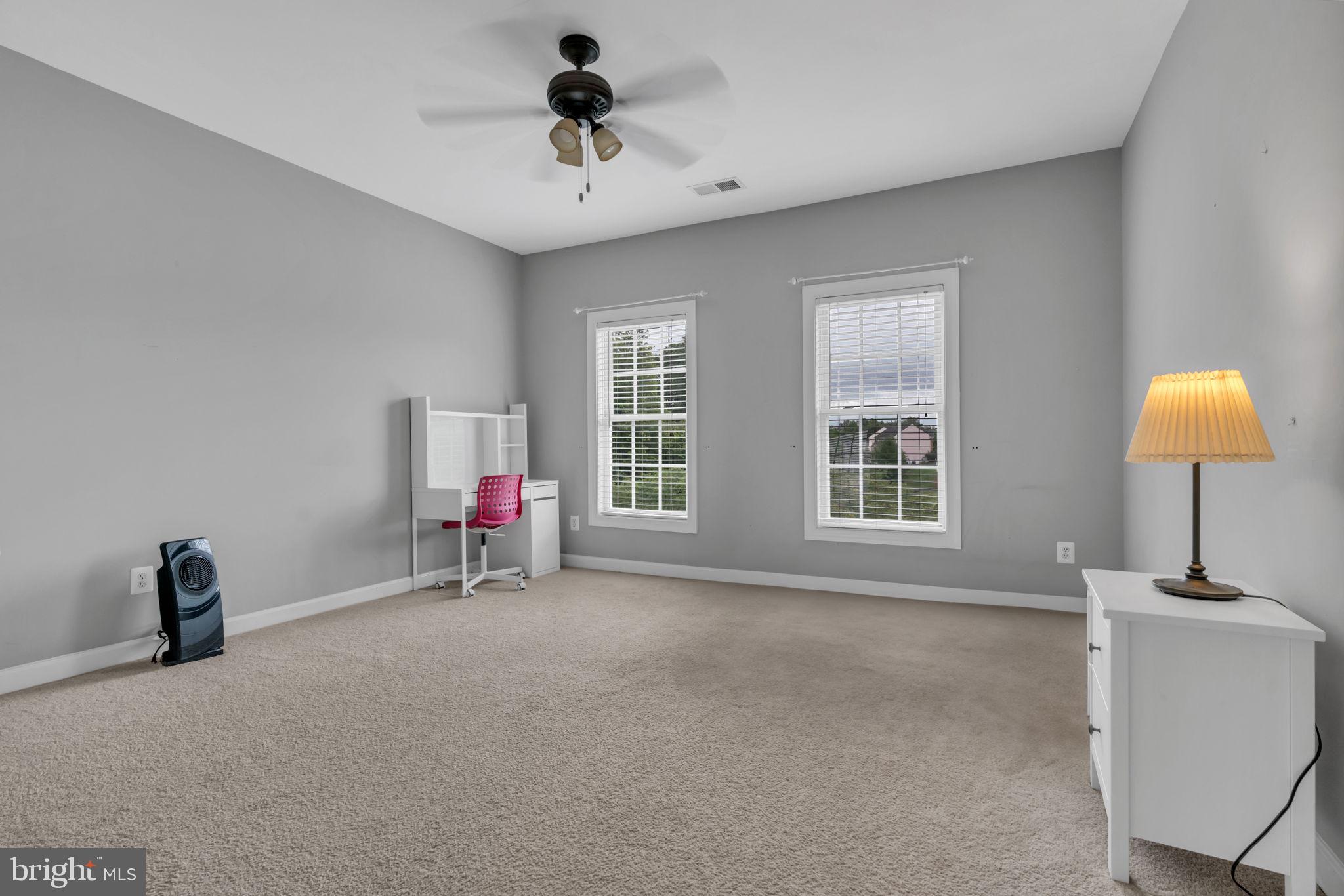 SOMERSET - Residential Lease