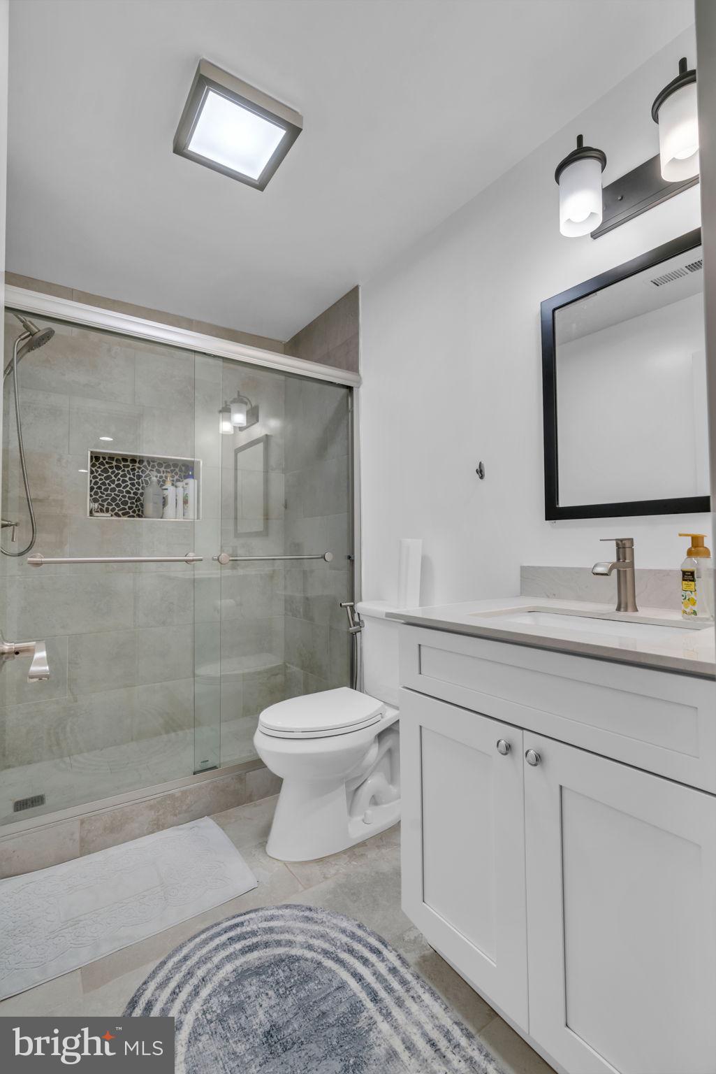 SOMERSET - Residential Lease