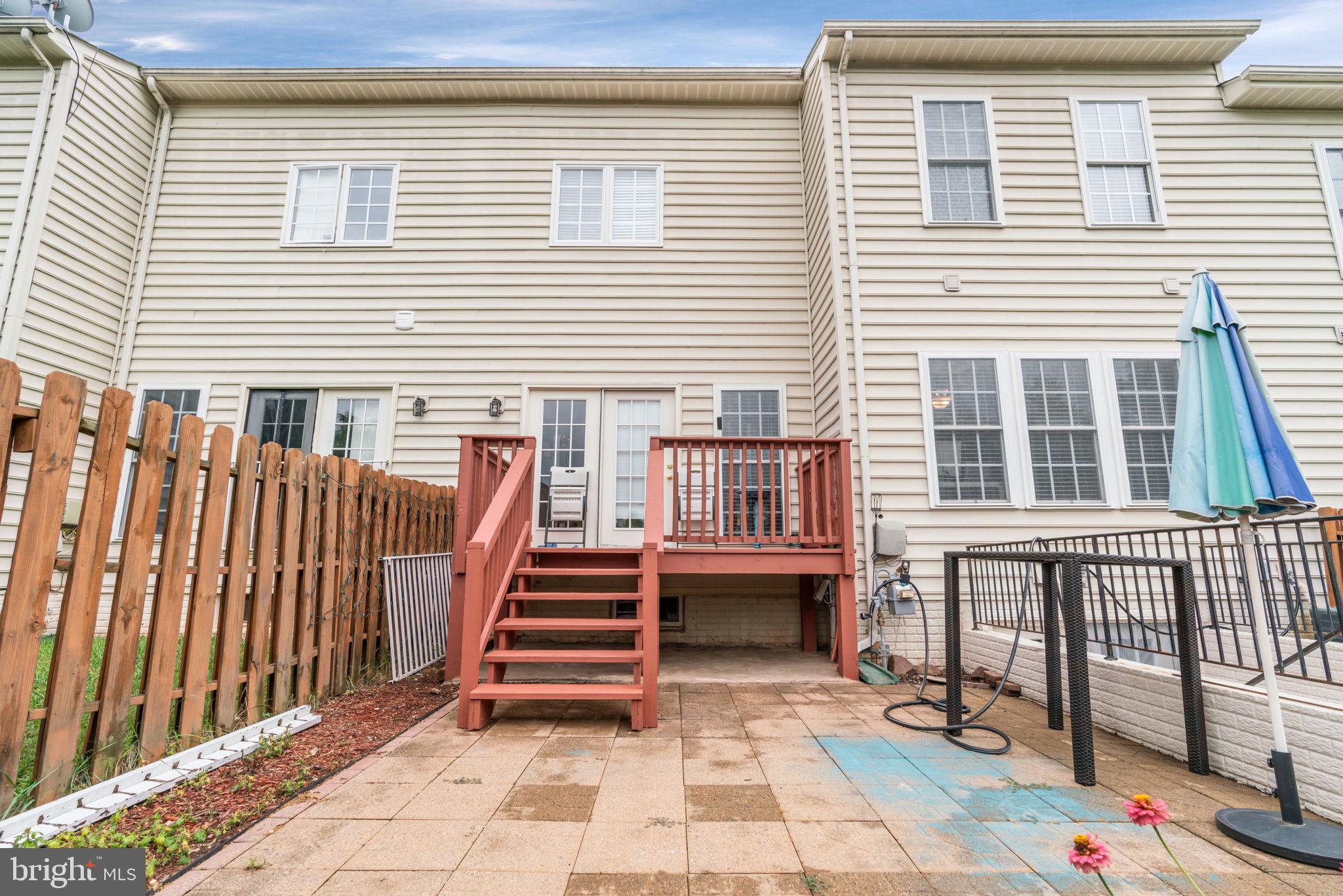 SOMERSET - Residential Lease