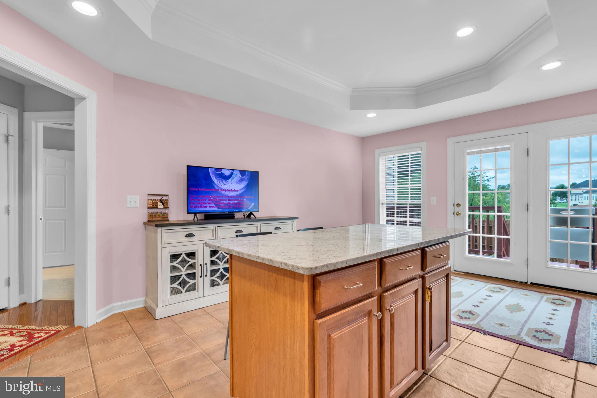 SOMERSET - Residential Lease