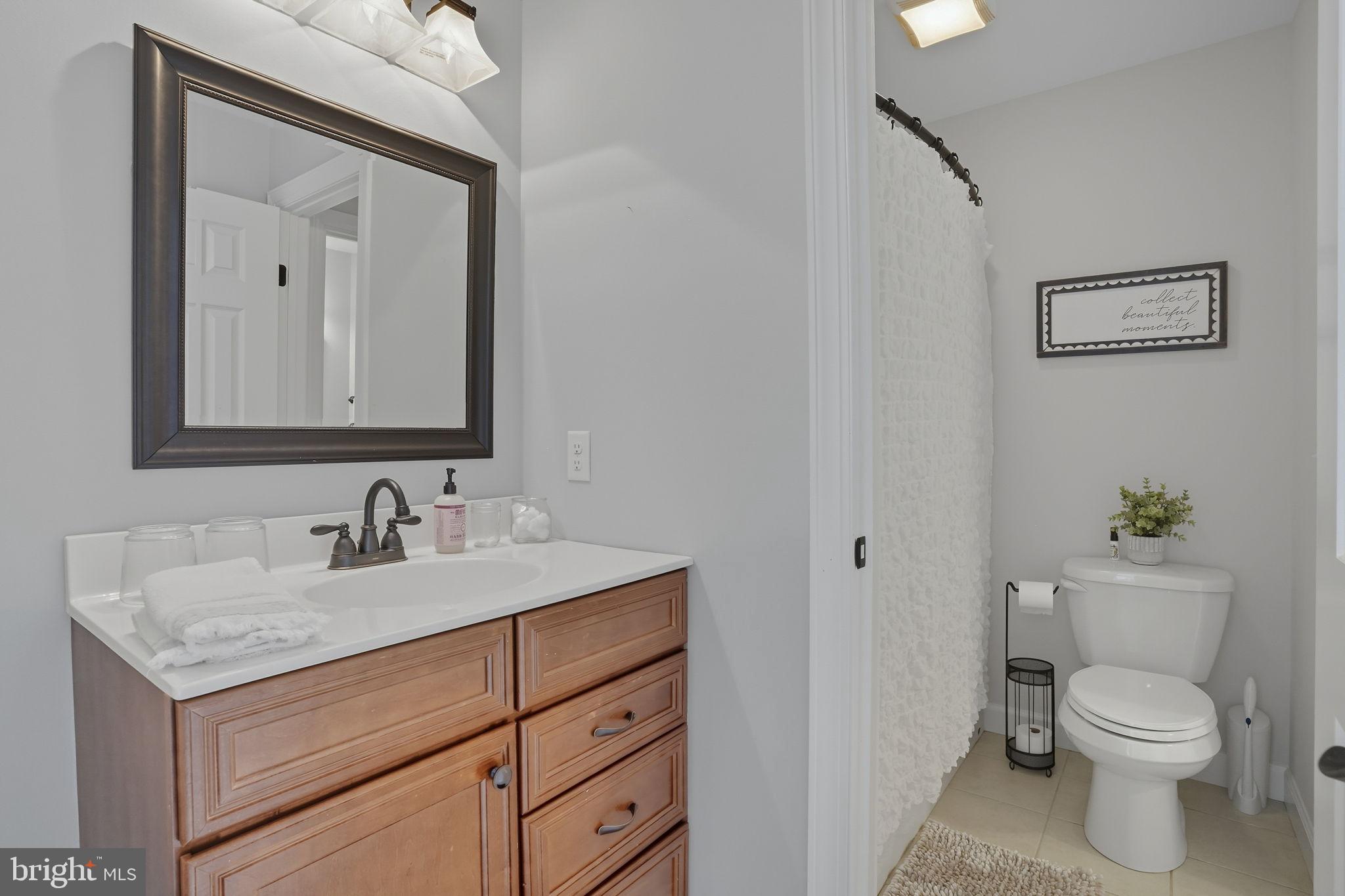 WOLFE POINTE - Residential