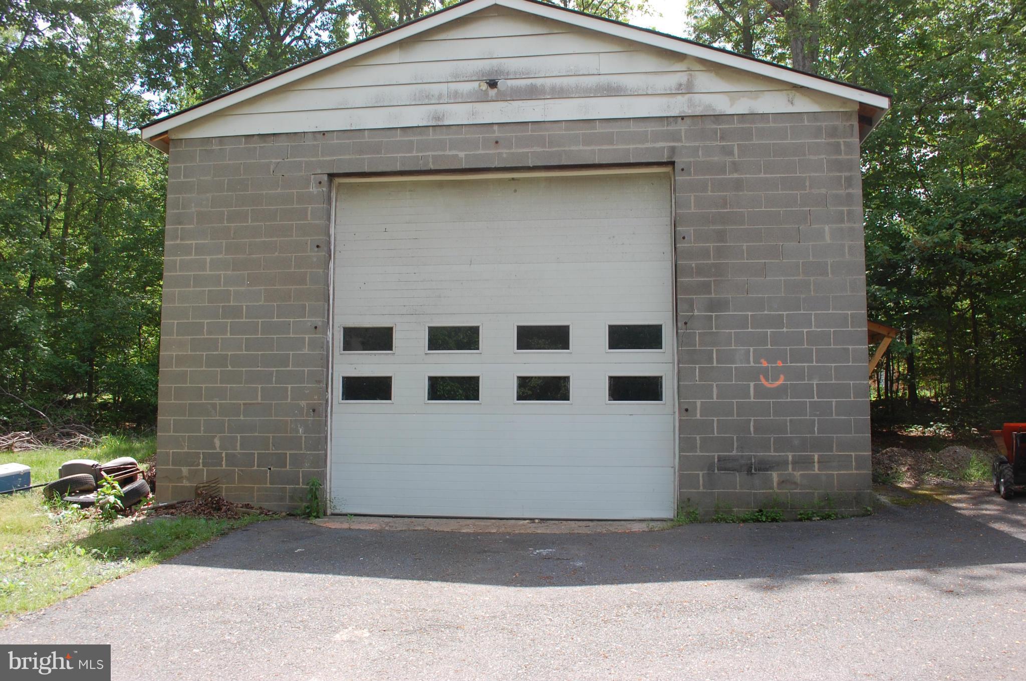 WOODMONT - Residential