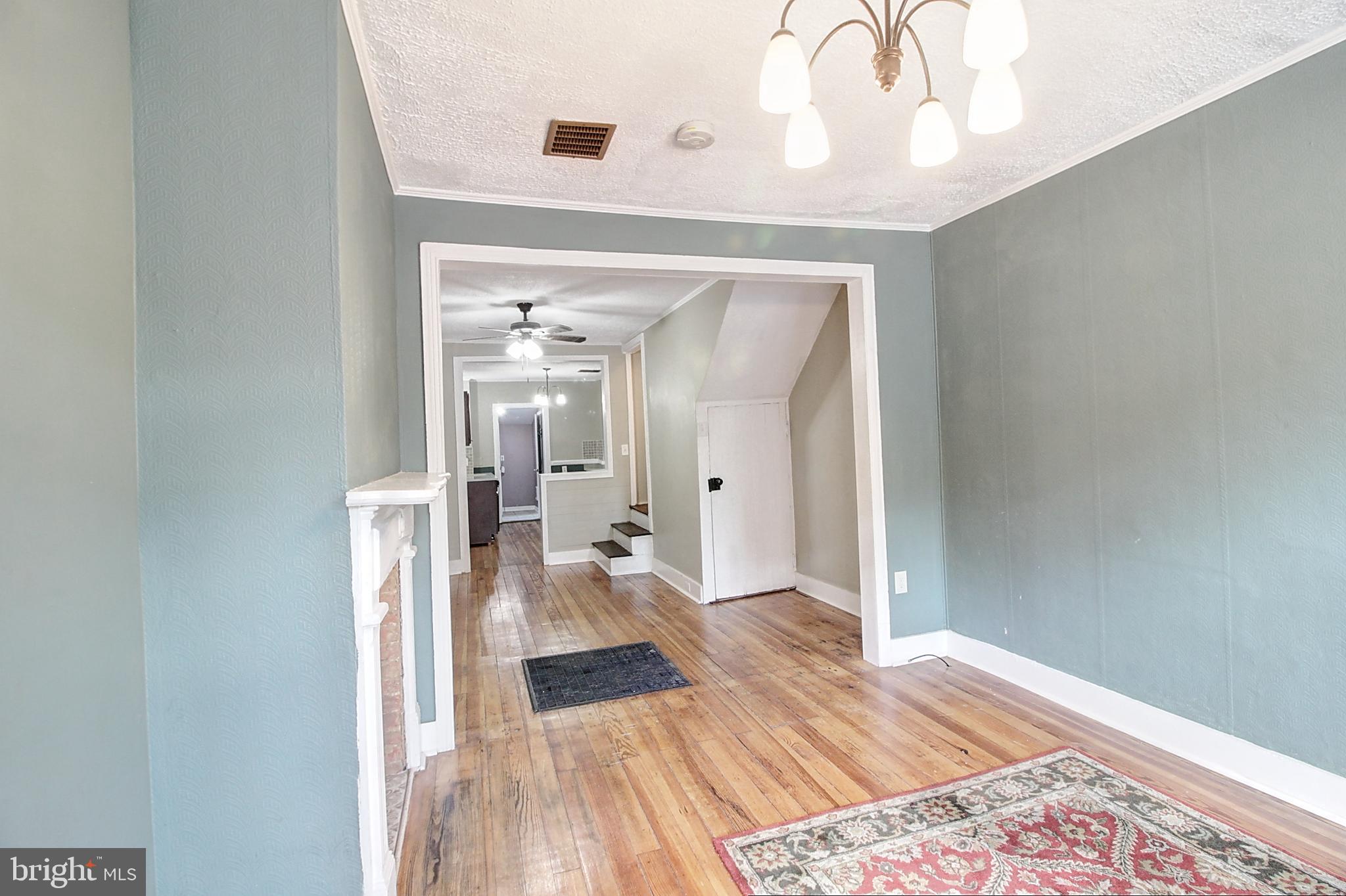 FREDERICK HISTORIC DISTRICT - Residential Lease