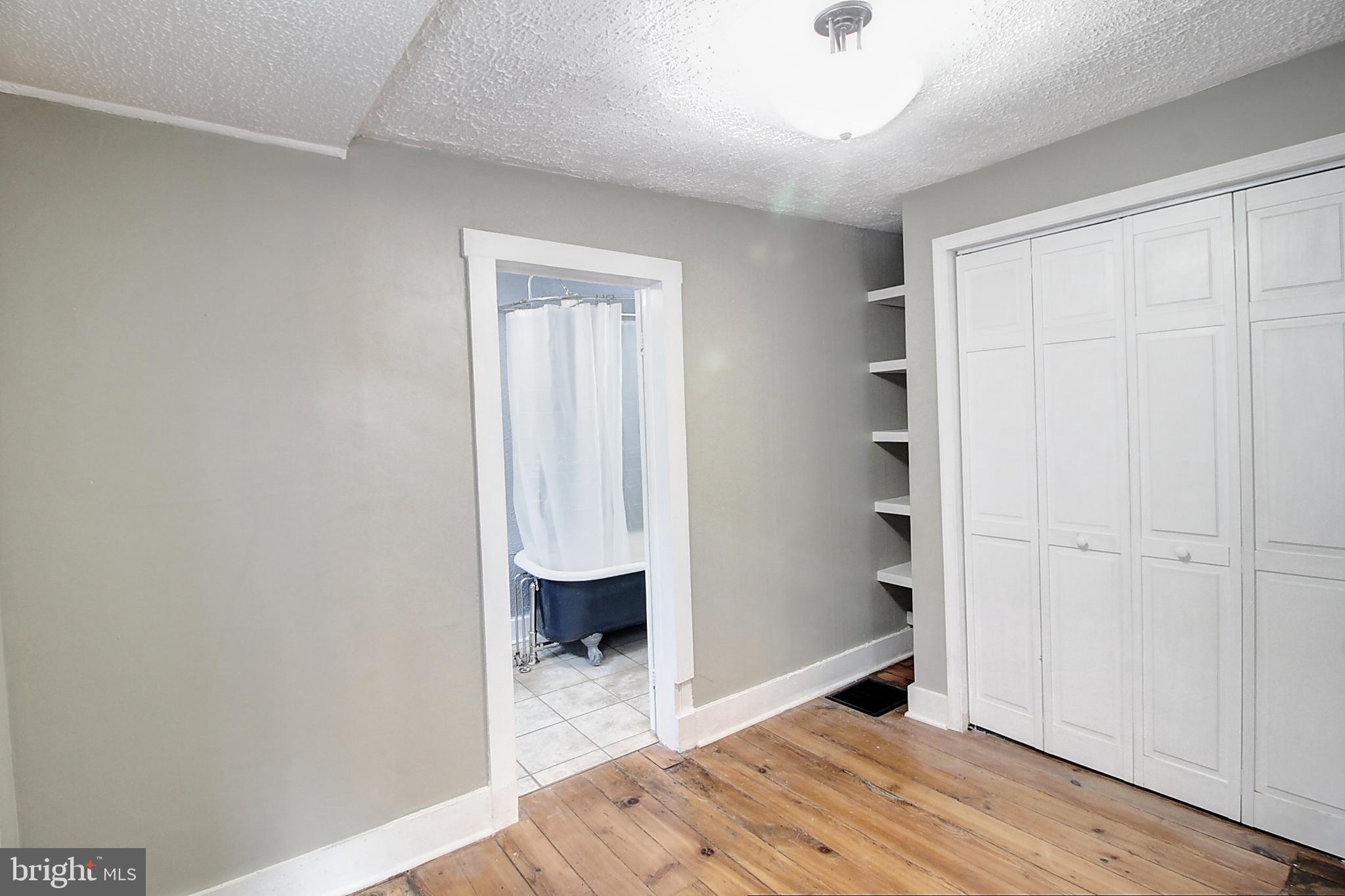 FREDERICK HISTORIC DISTRICT - Residential Lease