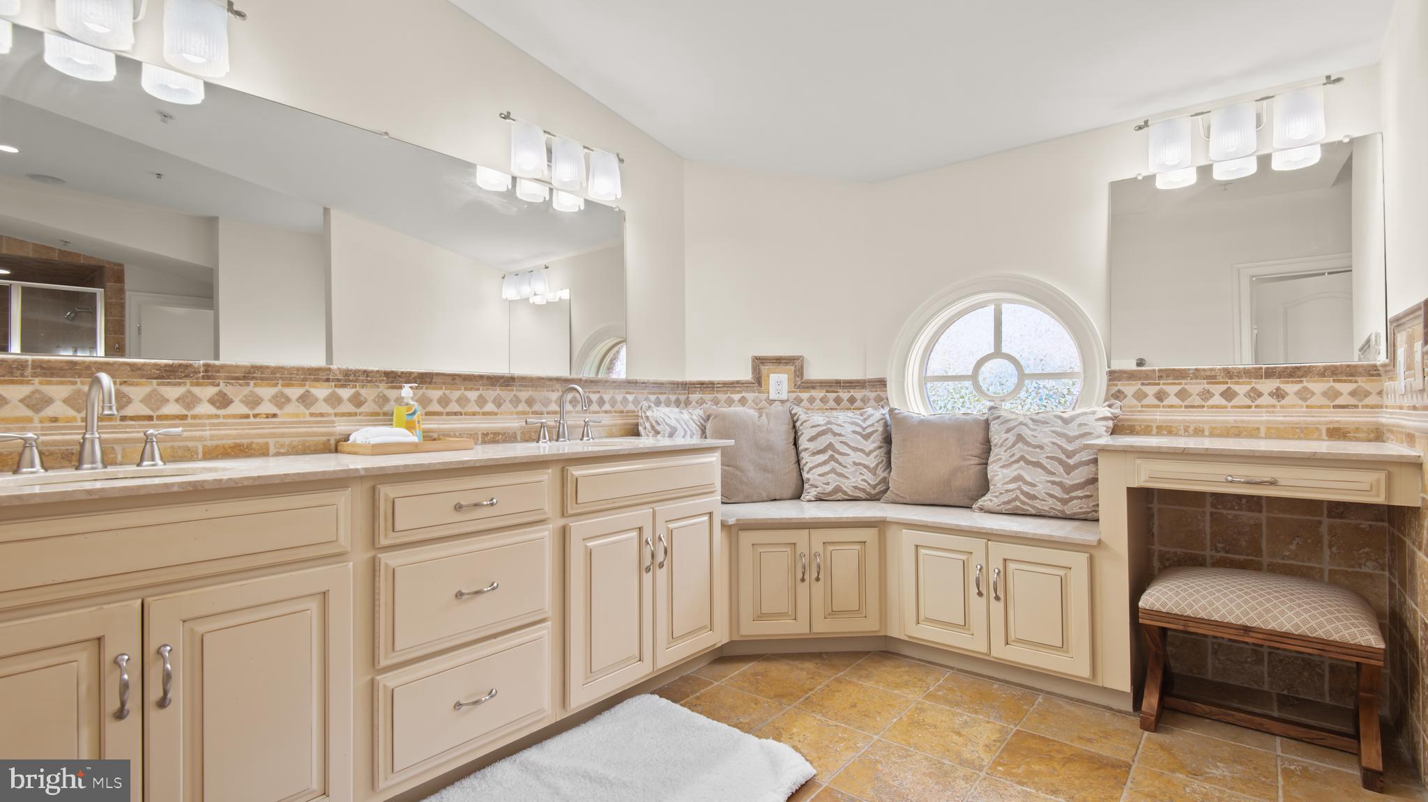 CANTON - Residential Lease