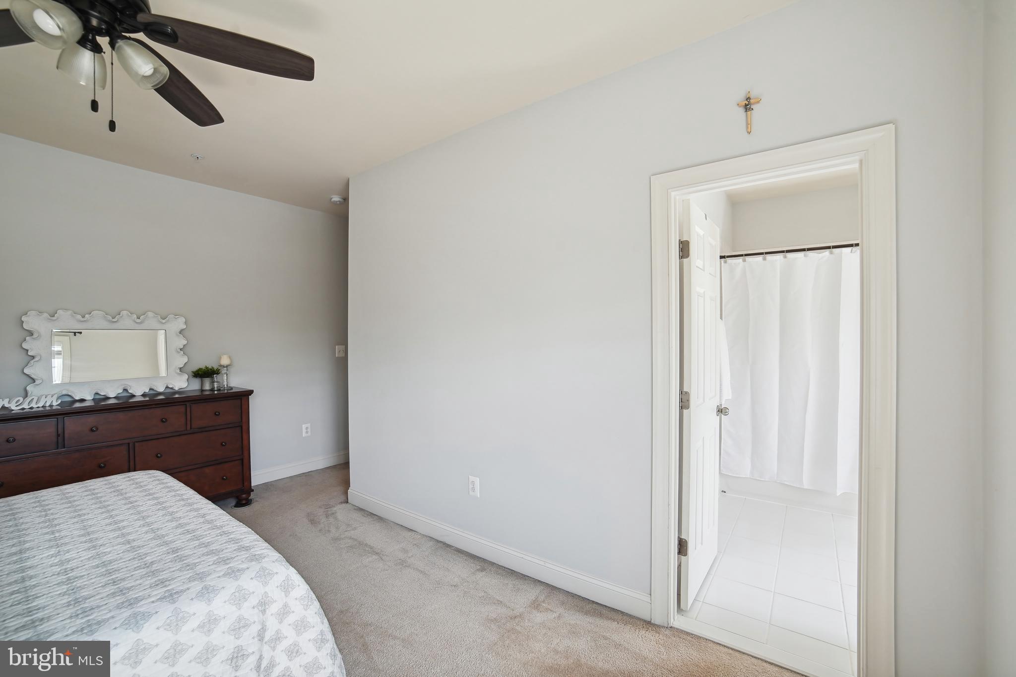 RUSSELL BRANCH ESTATES - Residential